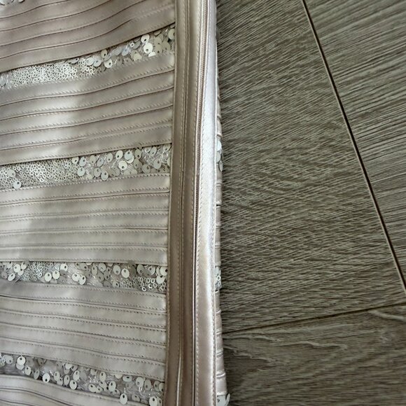 BCBGMAXAZRIA Strapless Mini Bandage Dress Champagne Sequin Size 0 - Picture 5 of 12